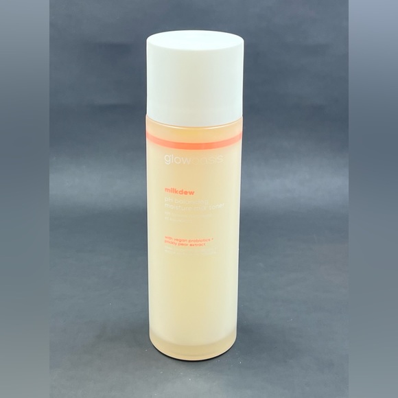 Glow Oasis Milkdew ph balancing milk toner - Picture 3 of 4